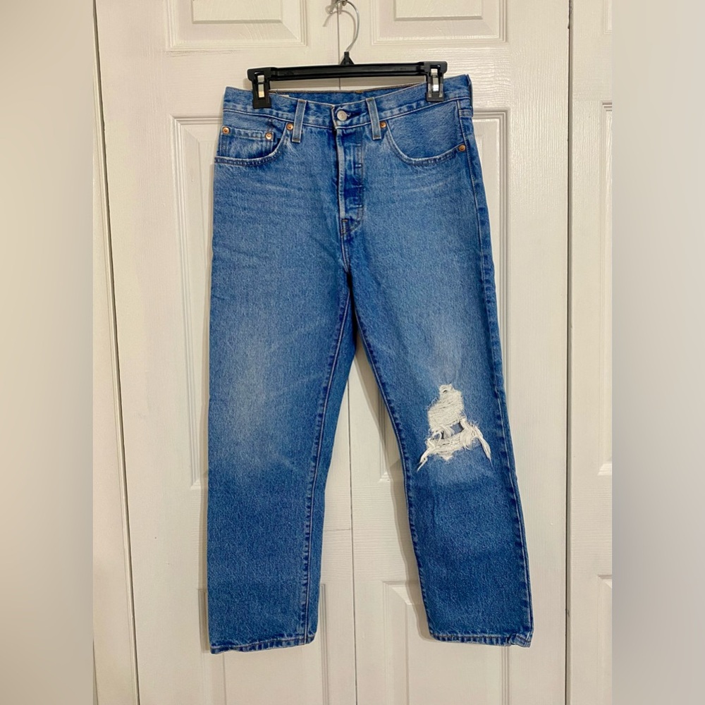Women’s  Levi’s 501 Original CROPPED High Rise Straight Leg Jeans 27x26